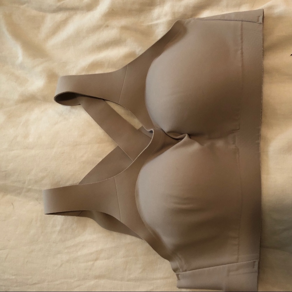 Lululemon 34A nude sports bra with 3 adjustments